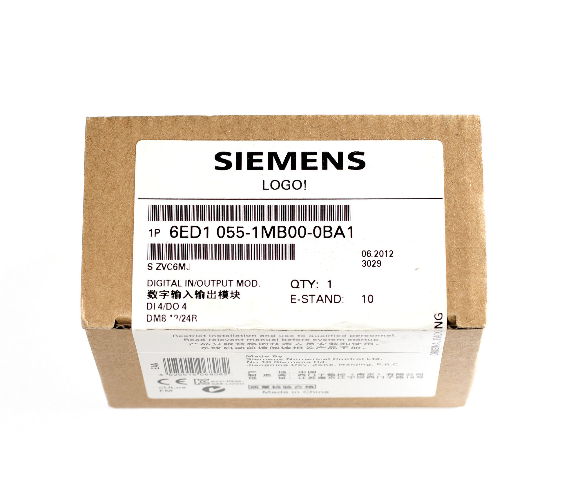 Модуль расширения Siemens 6ED1055-1MB00-0BA1 LOGO! DM8 12/24R 4 DI/4 DO: питание 12/24 В DC, 4 DI, 4 релейных выхода (5 А), монтаж на DIN-рейку, IP20